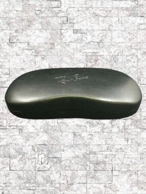 RAY-BAN GLASSES/SUNGLASSES BLACK CASE - CASE ONLY